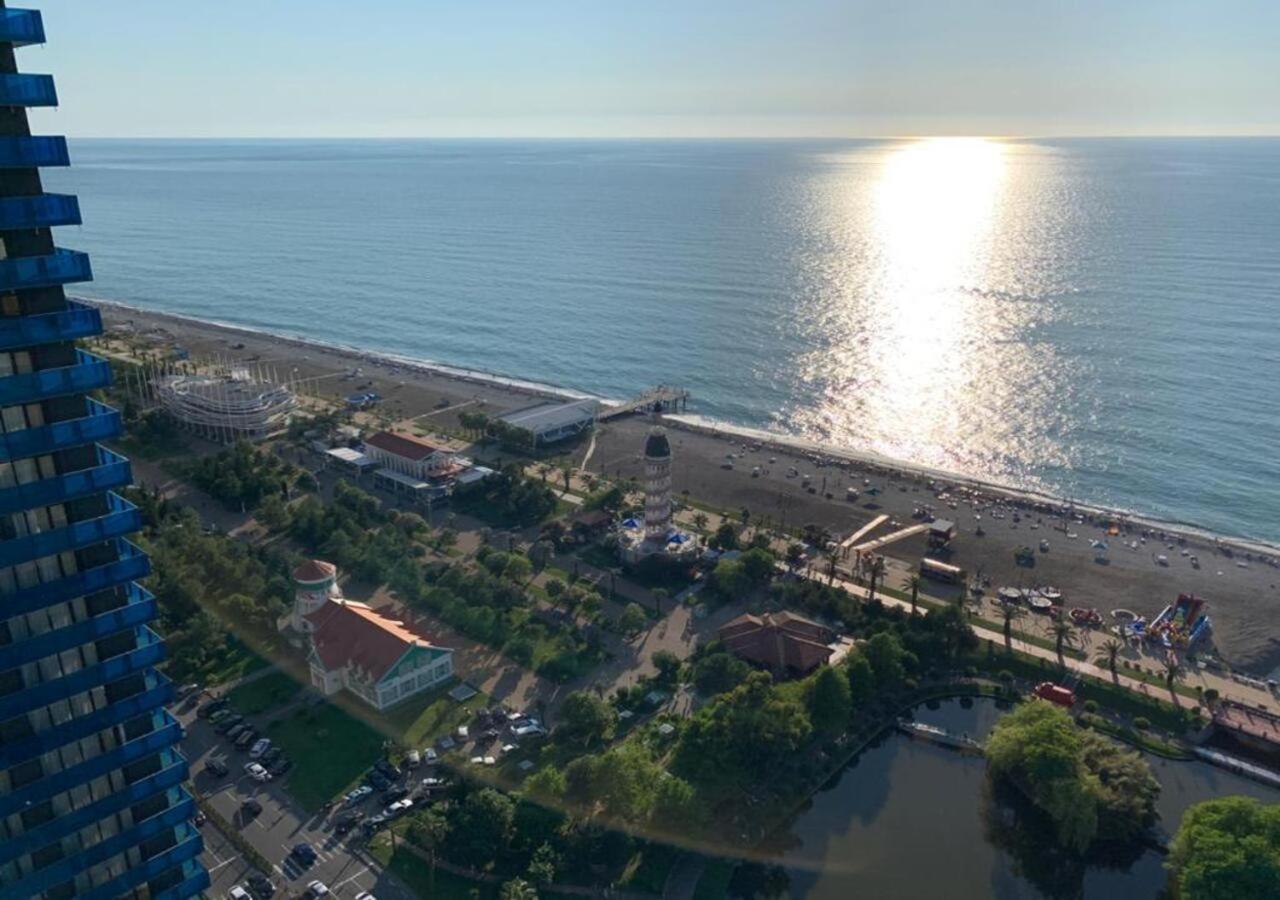 Orbi City Group Batumi Luaran gambar